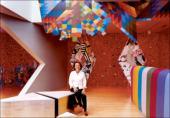de la cruz collection.jpg